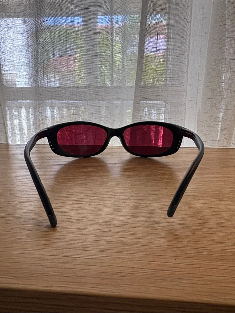 Costa Del Mar Fathom Black Sunglasses with Red Lenses
